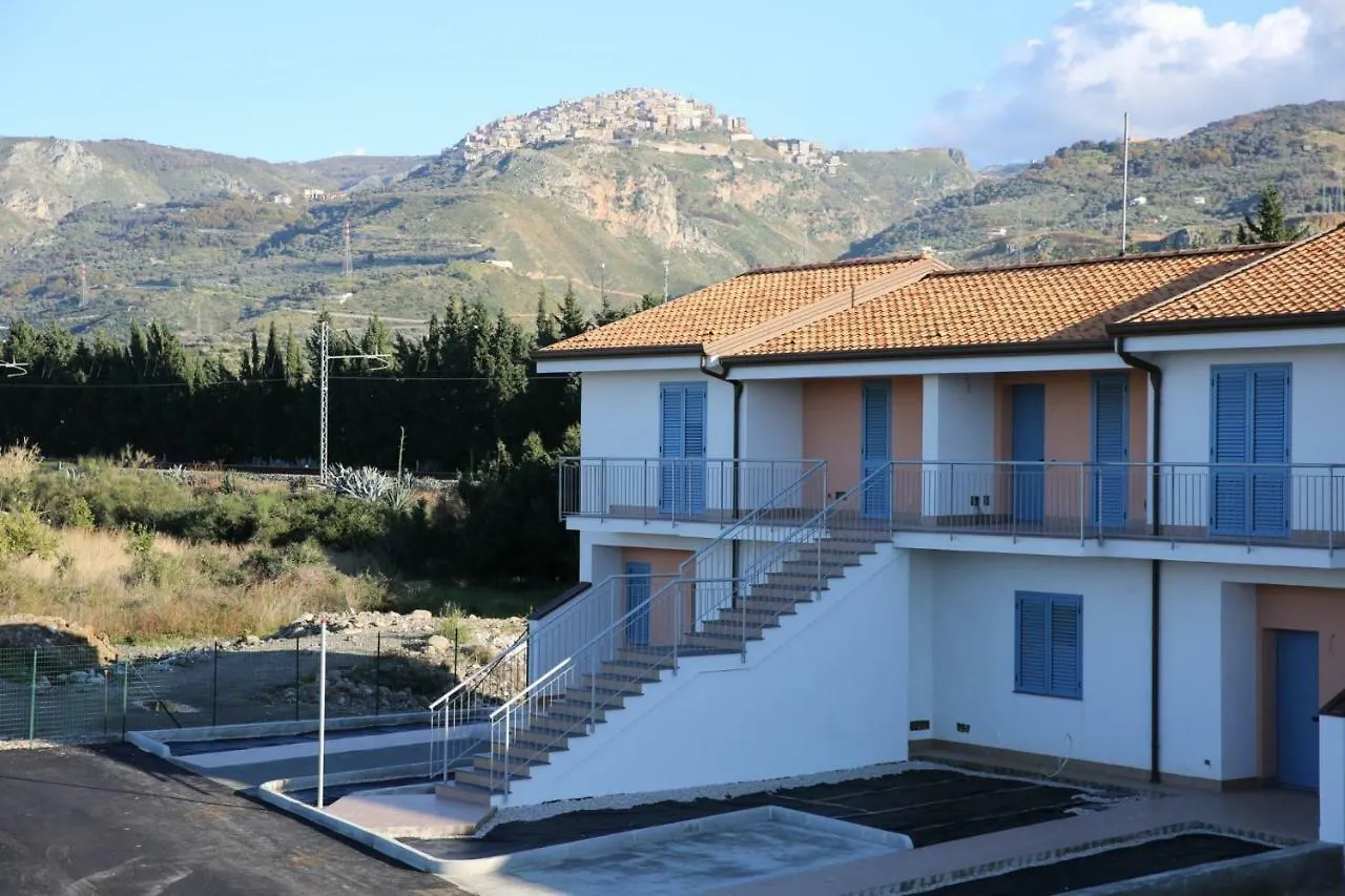 Casa Privata Nel Parco Apartment Sant'Agata di Militello