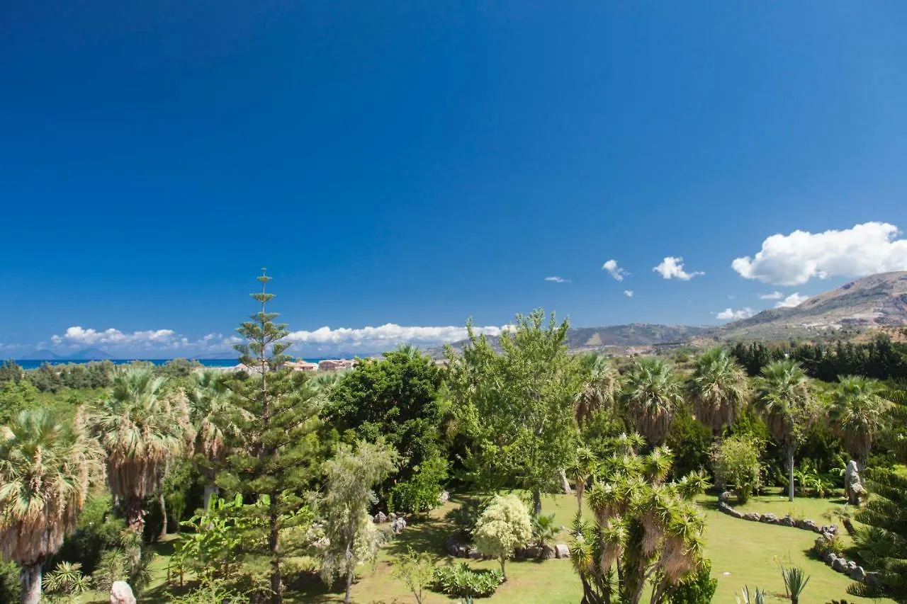 Casa Privata Nel Parco Apartment Sant'Agata di Militello